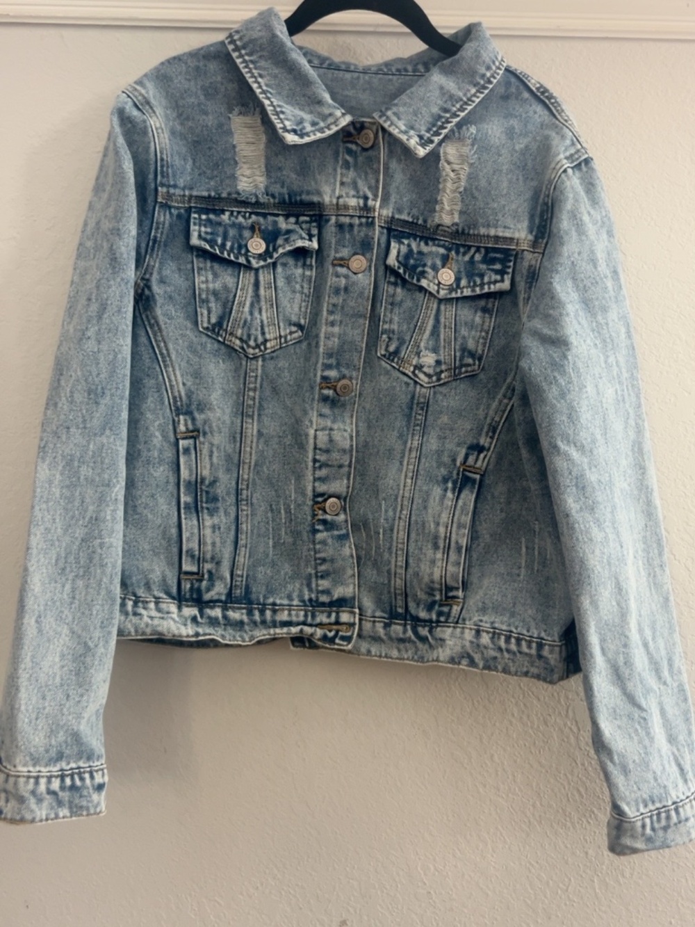 Acid Wash Distressed Denim Jacket Size Large